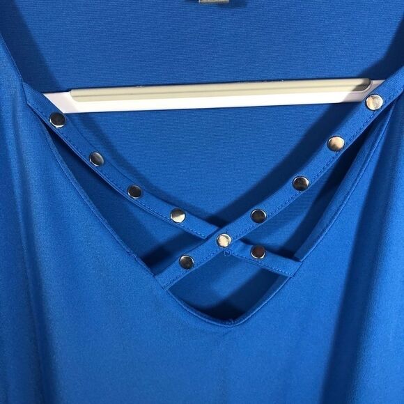 3 for $20 - M Collection Shirt size 2X - Picture 4 of 5